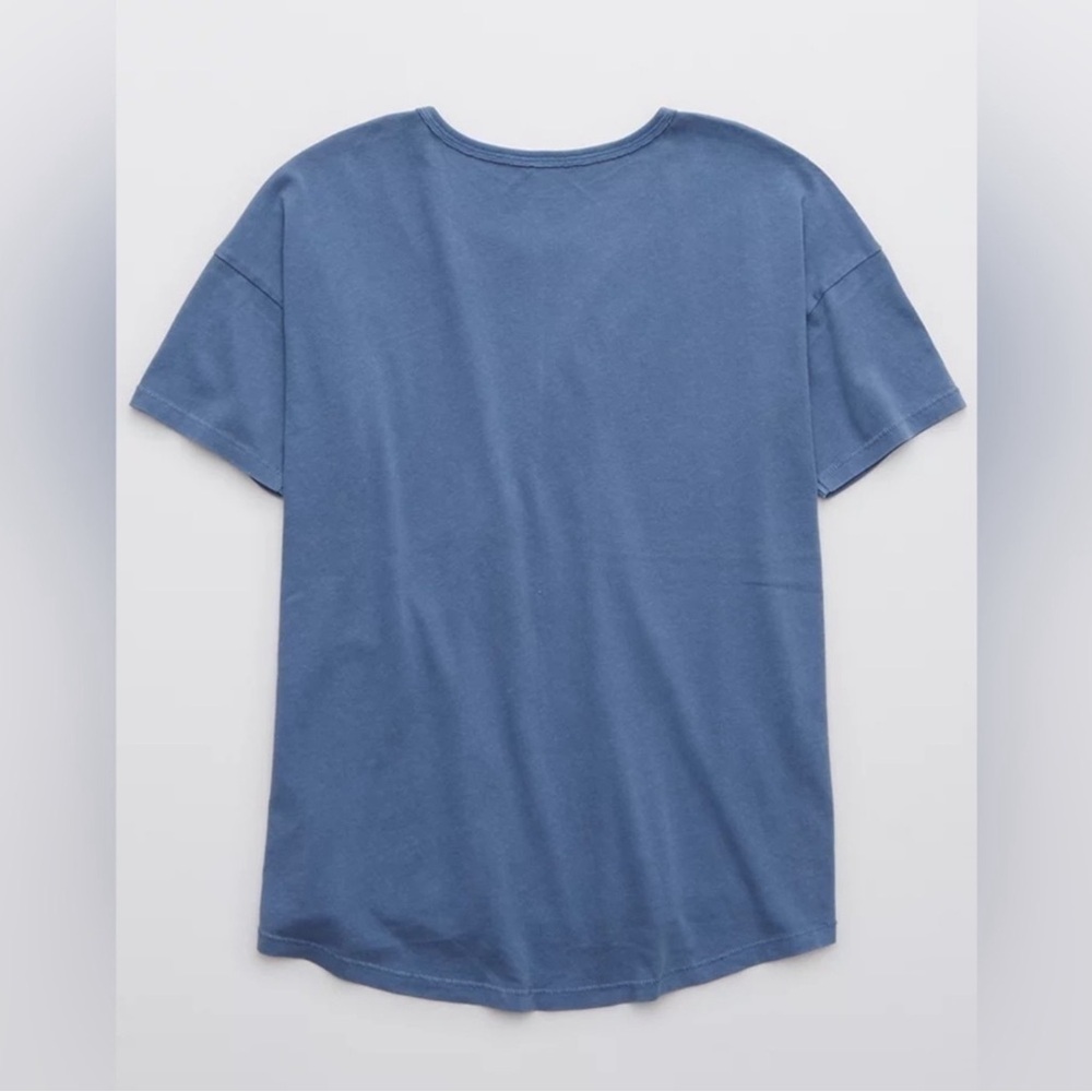 NWT Aerie Oversized Unstoppable Graphic Crewneck Short Sleeve T-shirt - Picture 2 of 3
